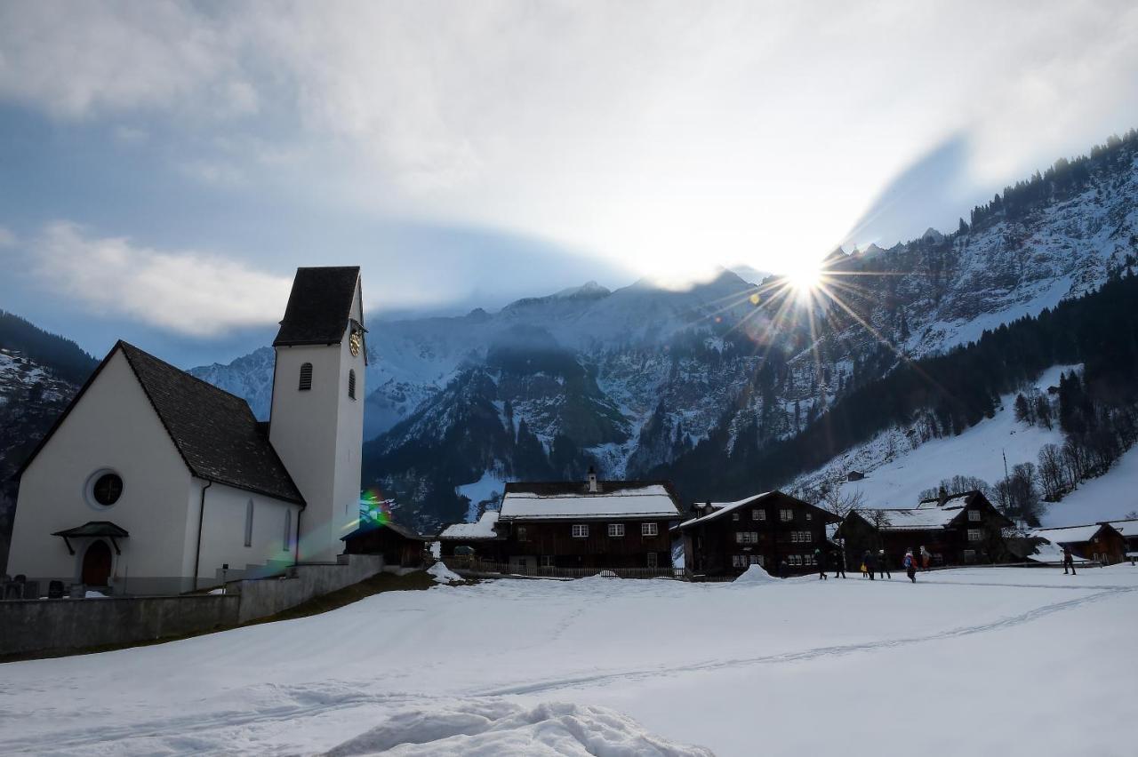 Hotel Bergfuehrer Elm Bagian luar foto